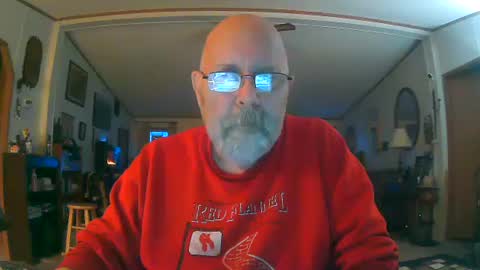 ogusmaximus online show from October 19, 12:10 pm