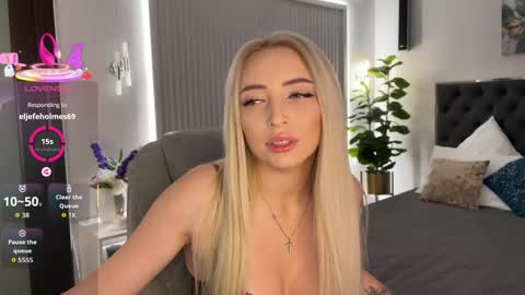 Emma online show from December 16, 2:19 am