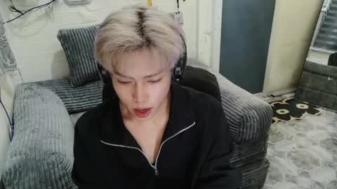 oishii online show from April 18, 5:48 pm