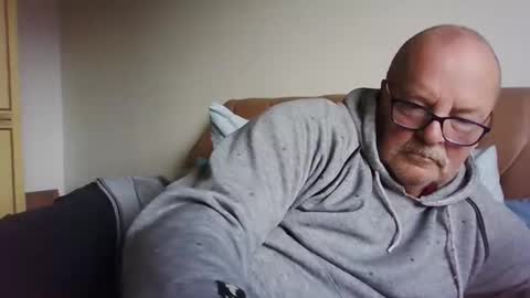 old_fkr online show from January 24, 3:55 pm