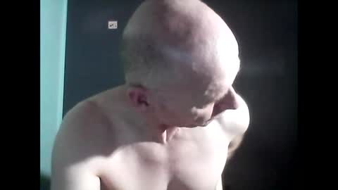 oldbuthorny62 online show from February 28, 6:21 am