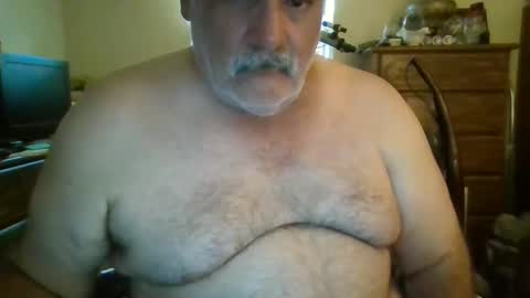 oldcockforyngladies online show from September 26, 3:42 pm