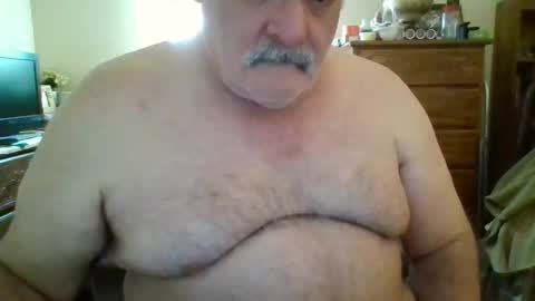 oldcockforyngladies online show from January 19, 2:38 pm