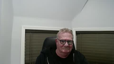 oldguybigd online show from January 11, 6:41 am