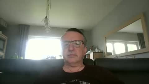 oldtimer160162493 online show from June 3, 1:58 pm