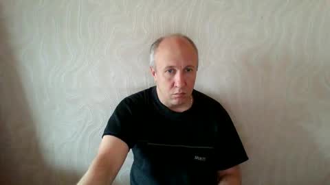 figaro online show from October 15, 8:04 am