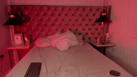 oliiverr22 online show from November 29, 12:46 pm