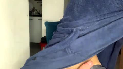 Oliver online show from December 11, 12:23 am