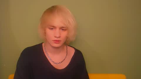 Oliver online show from December 19, 1:28 am