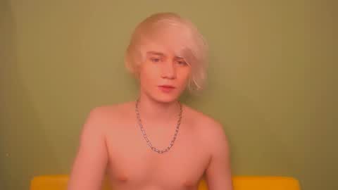 Oliver online show from February 22, 1:44 am