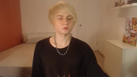 Oliver online show from October 7, 1:45 am