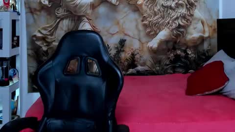 oliver_tommy online show from October 27, 2:39 pm