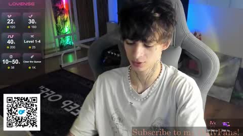 oliverrgroove online show from October 12, 2:42 pm