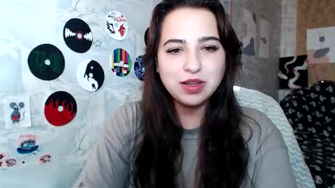 Snapshot of olivia_defo chatting on September 23, 12:21 pm olivia_defo online show from September 23, 12:21 pm