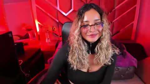  OLIVIA  online show from November 15, 4:25 am