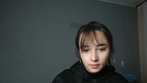 Olivia online show from November 22, 10:24 am