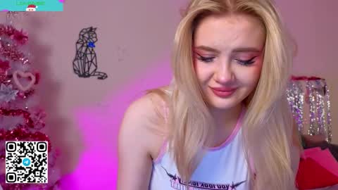 Olivia online show from December 21, 2:18 am