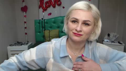 OliviaHorst online show from March 12, 9:23 am