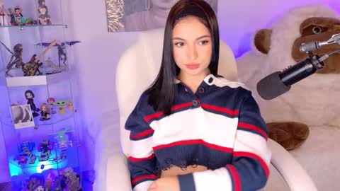 Olivia Mcneill  online show from December 21, 4:41 am