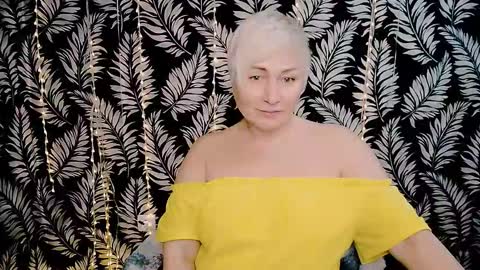 Kelly online show from January 18, 3:43 pm