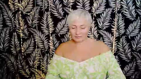 Kelly online show from October 26, 12:28 pm