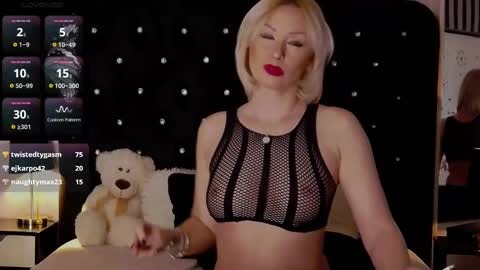 Olivia online show from February 21, 8:40 am