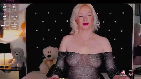 Olivia online show from November 26, 11:12 pm