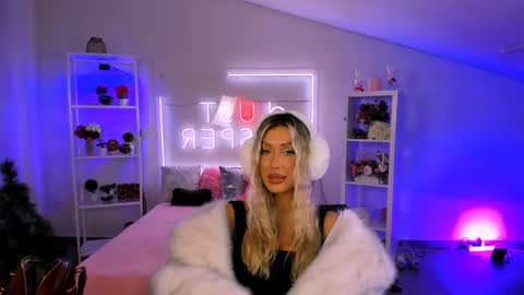 Olivia online show from January 21, 2:59 pm