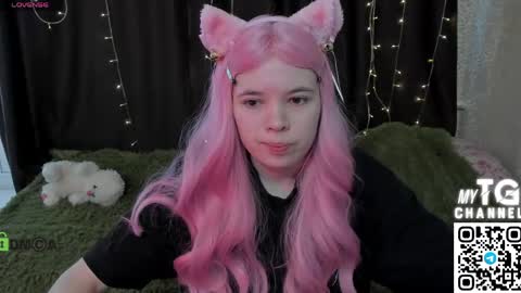 Ollie online show from April 18, 8:27 am