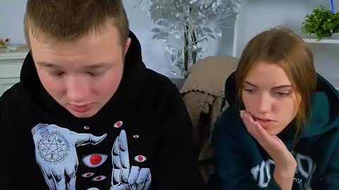 Olli and Stiw online show from October 29, 8:16 am