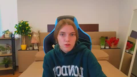 Olli and Stiw online show from February 5, 9:13 am