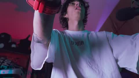     online show from September 11, 6:03 am