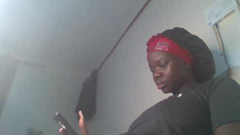 ollleina online show from March 21, 6:34 pm