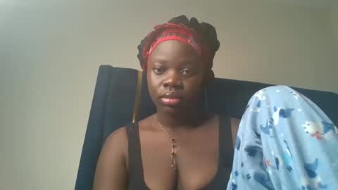 ollleina online show from April 23, 9:49 pm