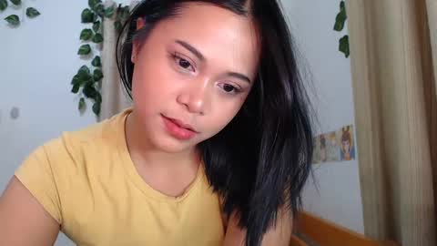 Snapshot of omariaennaid chatting on December 29, 4:38 am Angel online show from December 29, 4:38 am