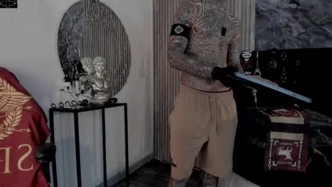     ... online show from October 28, 8:10 pm