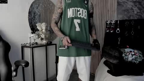     ... online show from October 29, 8:20 pm