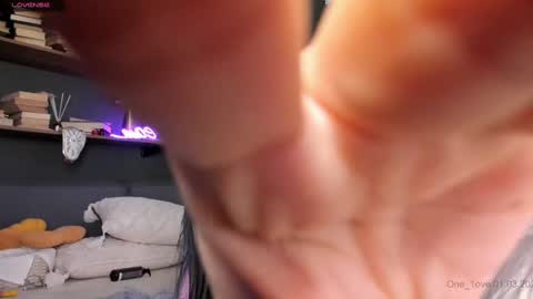 Ana online show from March 1, 4:44 pm