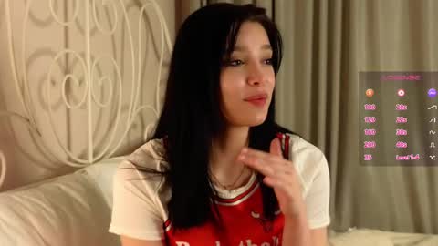 Lexi online show from February 10, 3:32 pm