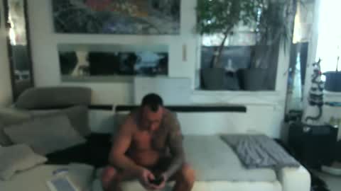 .....mICha..... online show from April 4, 3:08 pm