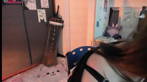 oni_dakotta online show from October 2, 11:31 am