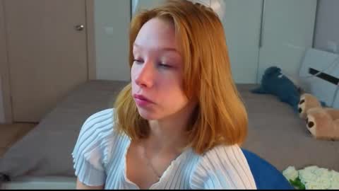 Lily online show from November 11, 11:34 am