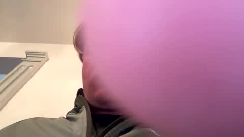 onlyloveyoutwice2016 online show from April 3, 7:10 pm