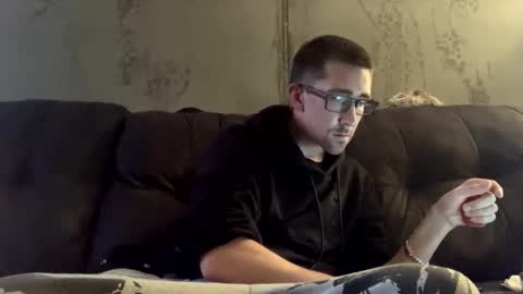 Snapshot of onthecumup69 chatting on February 21, 1:55 am onthecumup69 online show from February 21, 1:55 am