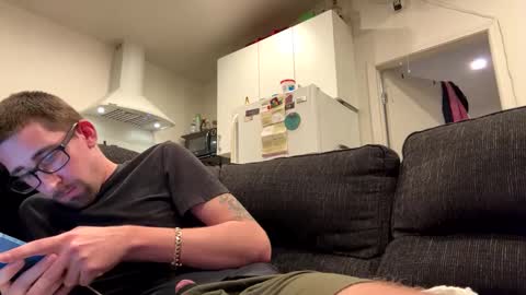 Snapshot of onthecumup69 chatting on March 3, 9:15 pm onthecumup69 online show from March 3, 9:15 pm