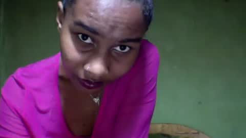 Snapshot of oolyette chatting on October 10, 2:01 pm oolyette online show from October 10, 2:01 pm