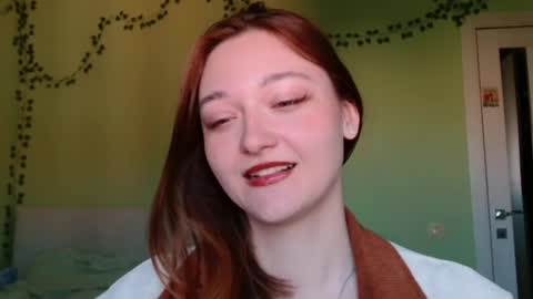 Melani  online show from May 19, 2:57 pm