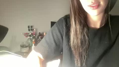 orchida online show from November 9, 6:43 pm