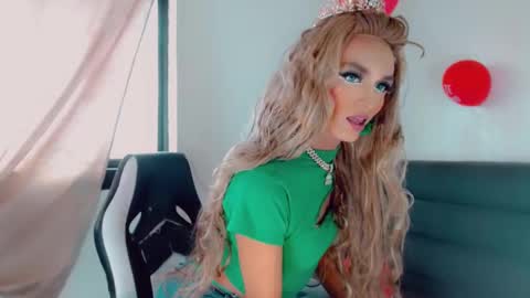 Oriana braom online show from February 15, 7:17 pm