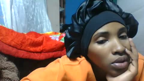 orianie064 online show from July 13, 6:17 am